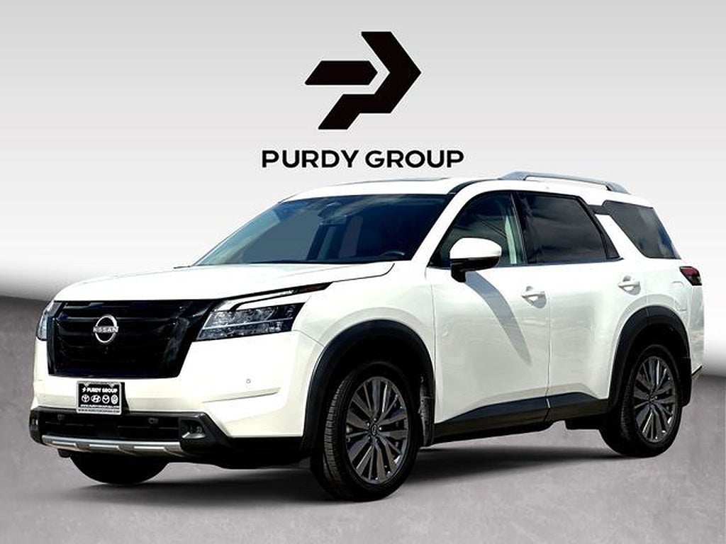 2024 Nissan Pathfinder SL
