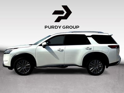 2024 Nissan Pathfinder SL