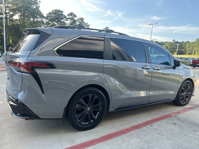 2023 Toyota Sienna XSE 7 Passenger