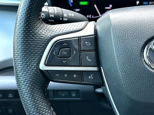 2023 Toyota Sienna XSE 7 Passenger