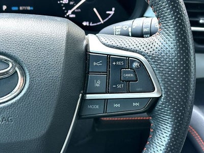 2023 Toyota Sienna XSE 7 Passenger