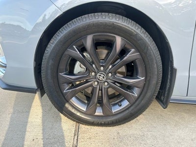 2023 Toyota Sienna XSE 7 Passenger