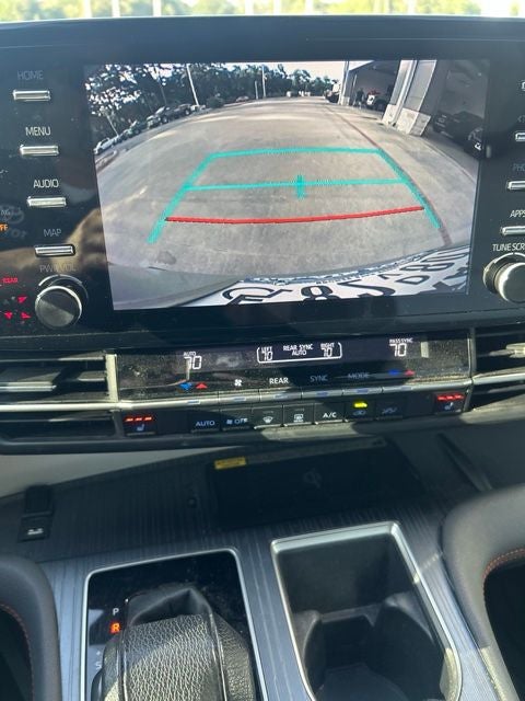 2023 Toyota Sienna XSE 7 Passenger