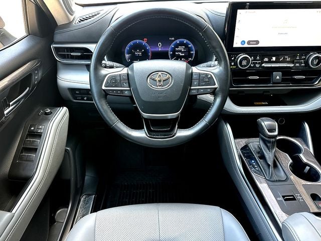 2023 Toyota Highlander Limited