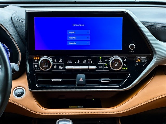 2024 Toyota Highlander Platinum