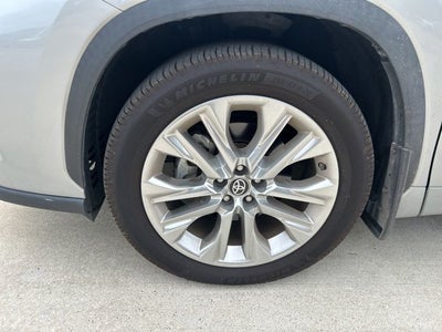2023 Toyota Highlander Limited