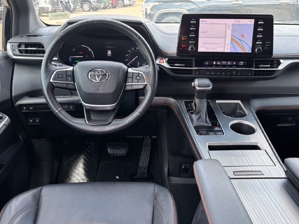 2024 Toyota Sienna XSE 7-Passenger
