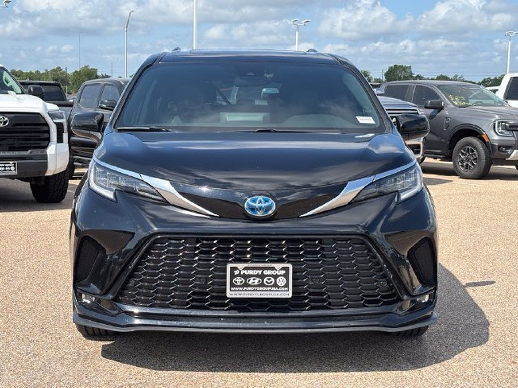 2024 Toyota Sienna XSE 7-Passenger