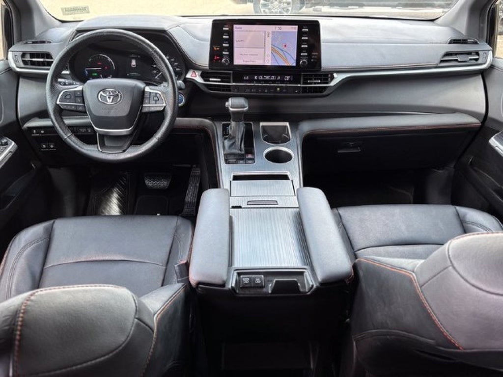 2024 Toyota Sienna XSE 7-Passenger