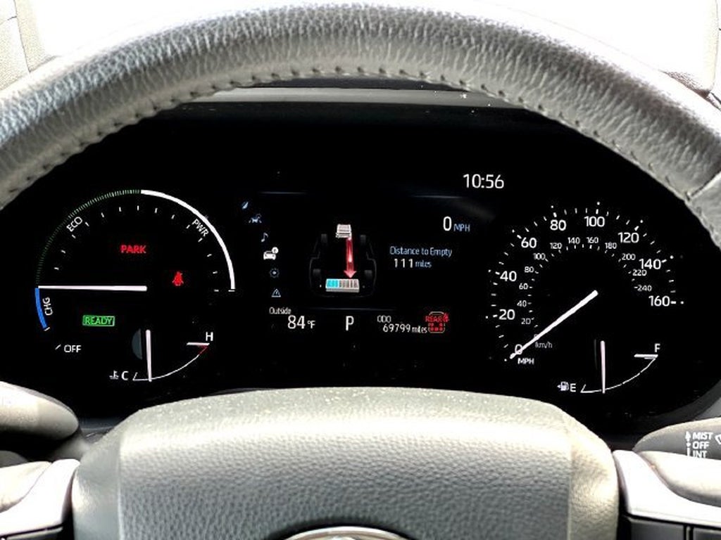 2025 Toyota Sienna XLE 8-Passenger