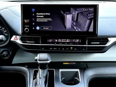 2025 Toyota Sienna XLE 8-Passenger
