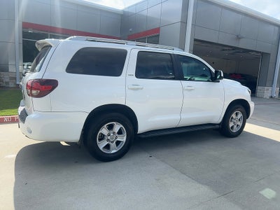 2020 Toyota Sequoia SR5