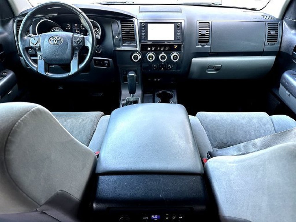 2020 Toyota Sequoia SR5