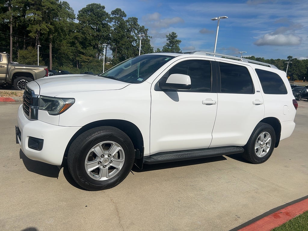 2020 Toyota Sequoia SR5