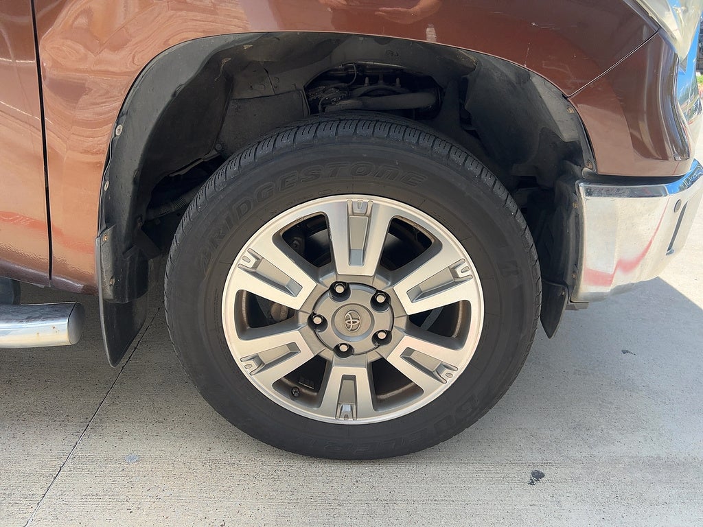 2014 Toyota Tundra 4WD Truck Platinum