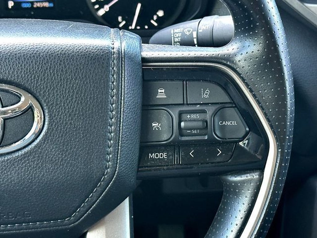 2024 Toyota Tundra 4WD SR5