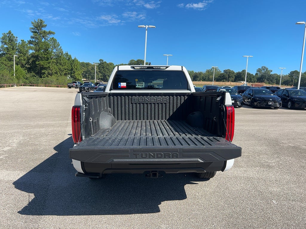 2024 Toyota Tundra 4WD SR5