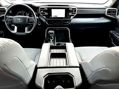 2022 Toyota Tundra SR5