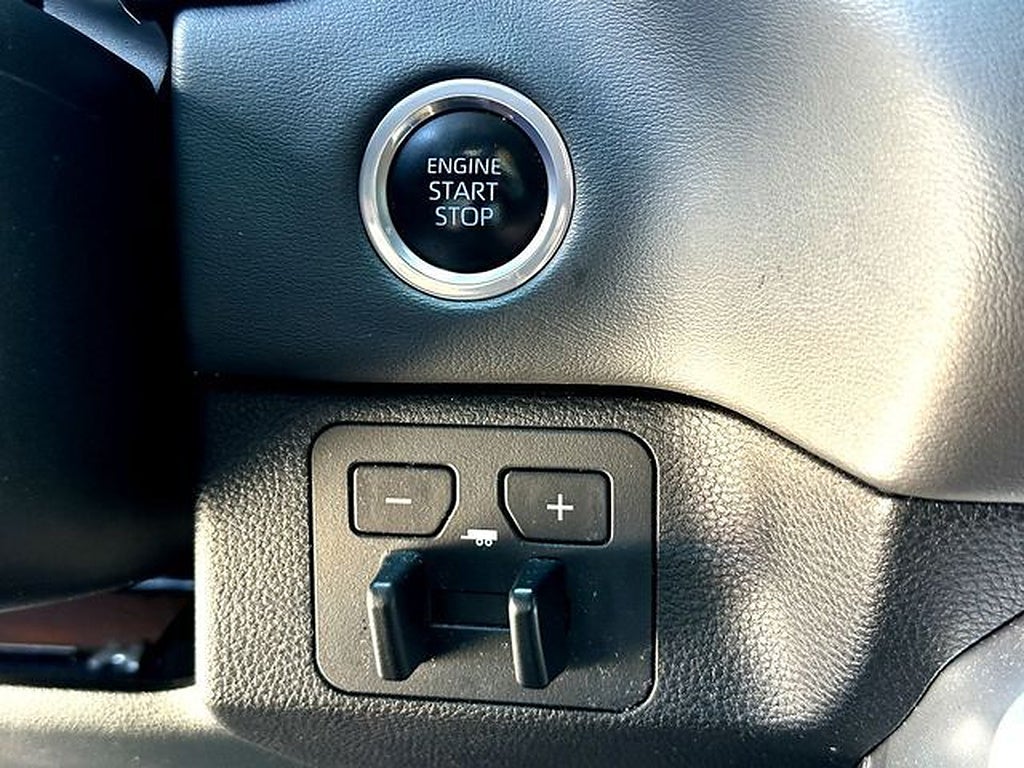2024 Toyota Tundra 2WD Platinum