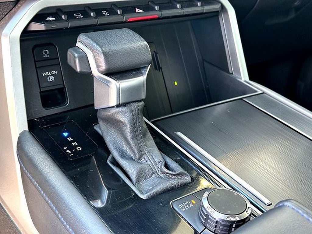 2024 Toyota Tundra 2WD Platinum