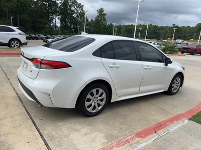2022 Toyota Corolla LE