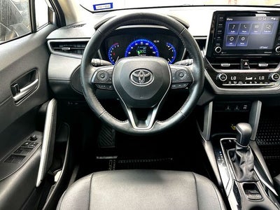 2022 Toyota Corolla Cross XLE