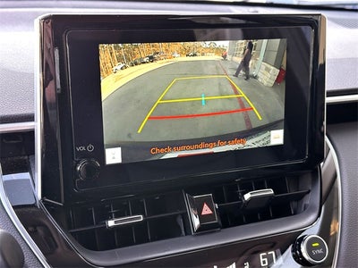 2024 Toyota Corolla Cross XLE