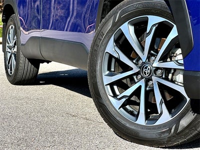 2024 Toyota Corolla Cross XLE