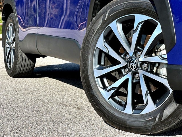 2024 Toyota Corolla Cross XLE