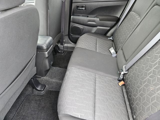 2023 Mitsubishi Outlander Sport 2.0 ES