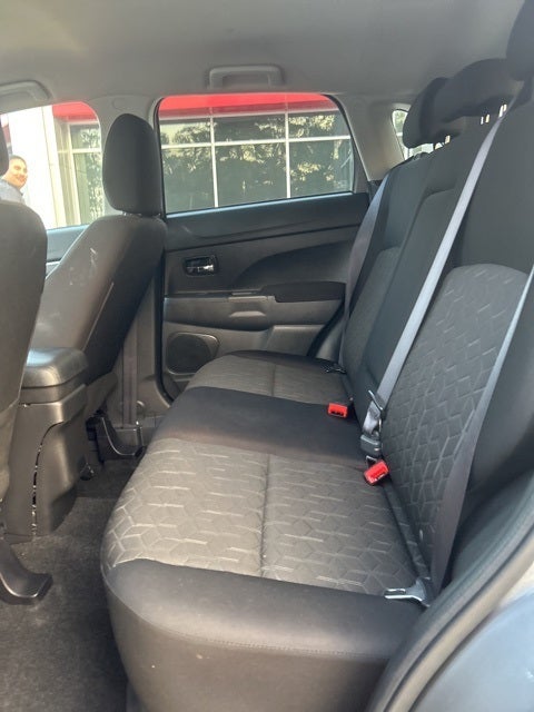 2024 Mitsubishi Outlander Sport 2.0 ES