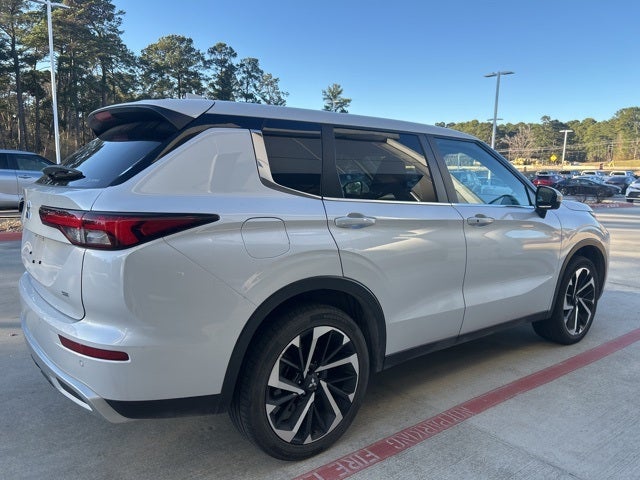 2024 Mitsubishi Outlander SE Black Edition