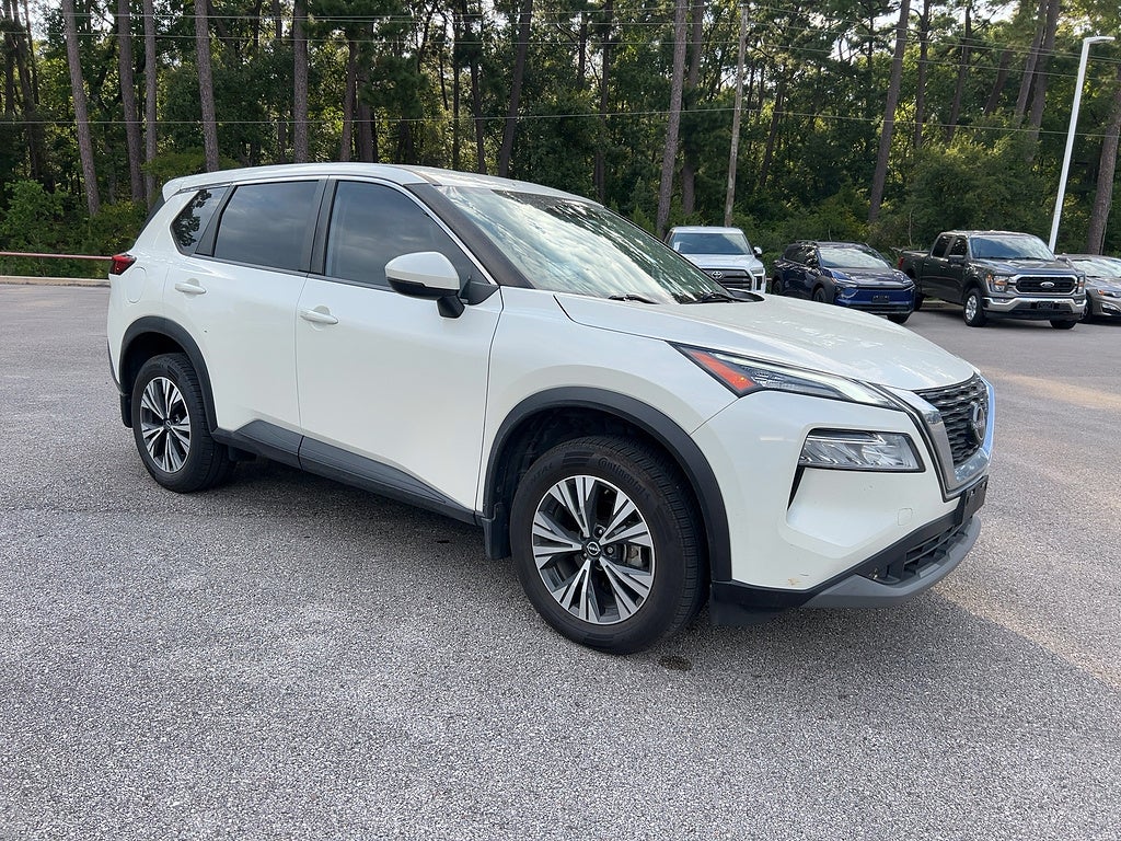 2022 Nissan Rogue SV