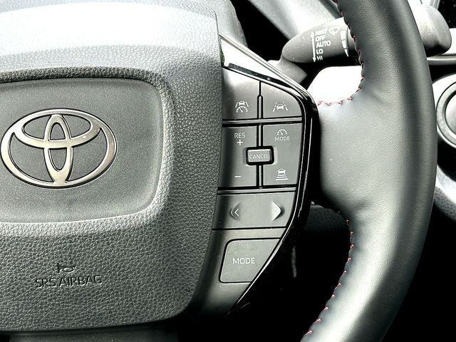 2025 Toyota Prius Plug-In Hybrid SE