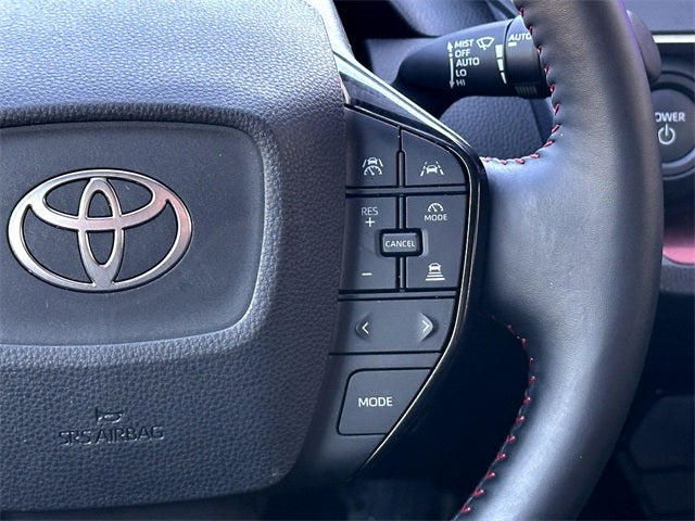 2025 Toyota Prius Plug-In Hybrid SE