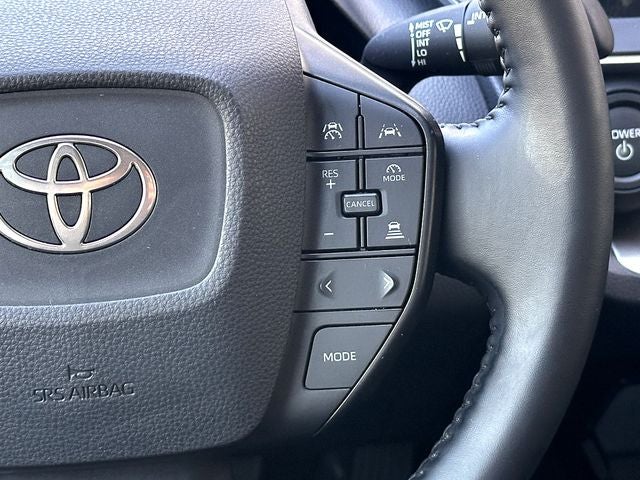 2025 Toyota Prius LE