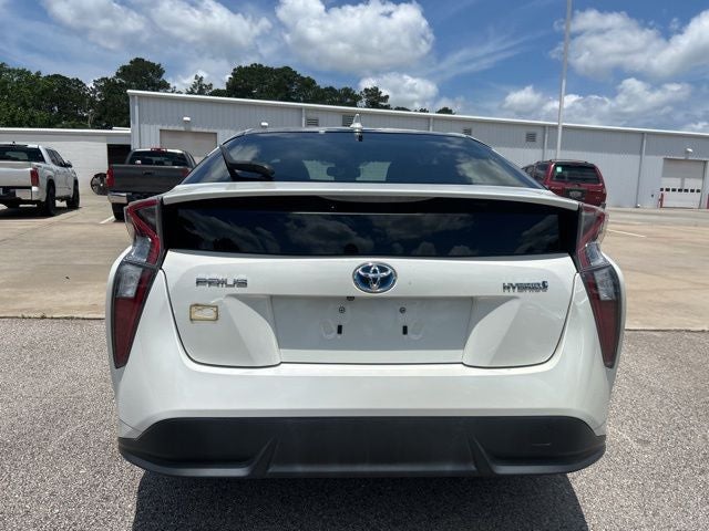 2016 Toyota Prius Four Touring