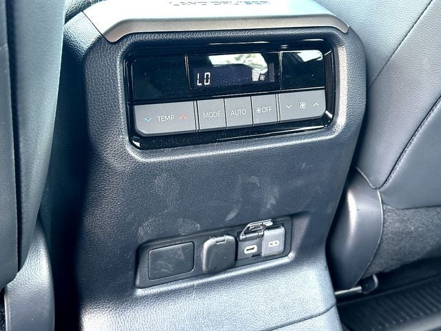 2025 Toyota Land Cruiser Base