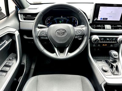 2023 Toyota RAV4 Hybrid SE