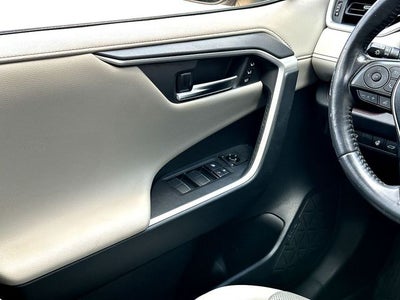 2019 Toyota RAV4 Limited