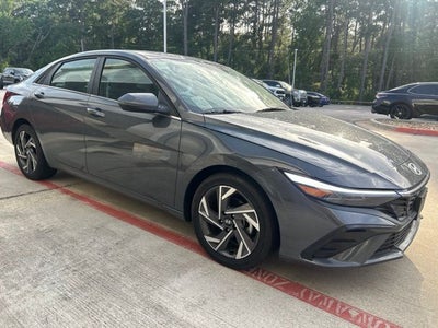 2025 Hyundai Elantra Limited