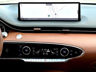 2022 Genesis GV70 2.5T
