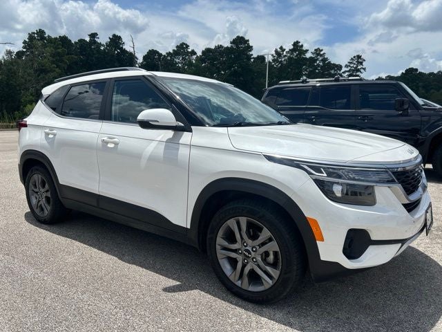 2023 Kia Seltos S