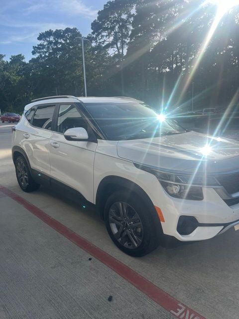 2023 Kia Seltos S