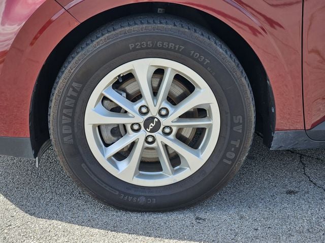 2024 Kia Carnival LX
