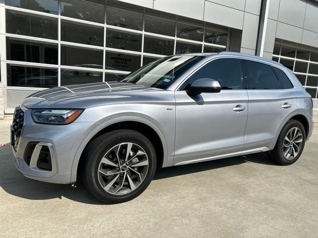 2023 Audi Q5 45 S line Premium quattro