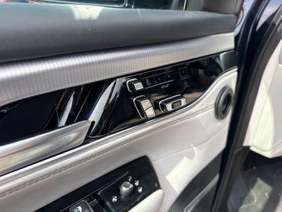2023 Jeep Grand Wagoneer L Base