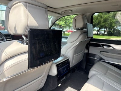 2023 Jeep Grand Wagoneer L Base