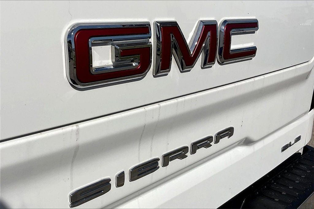 2024 GMC Sierra 1500 SLE