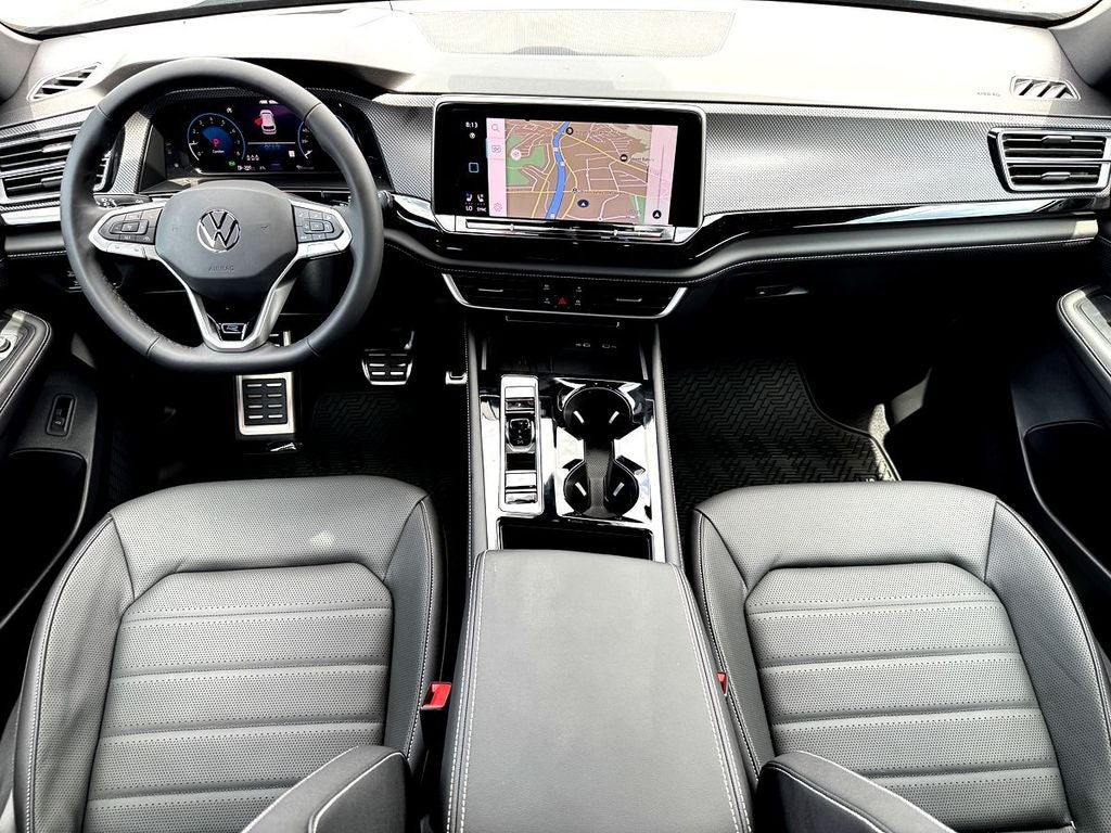 2026 Volkswagen Atlas Cross Sport 2.0T SEL R-Line Black